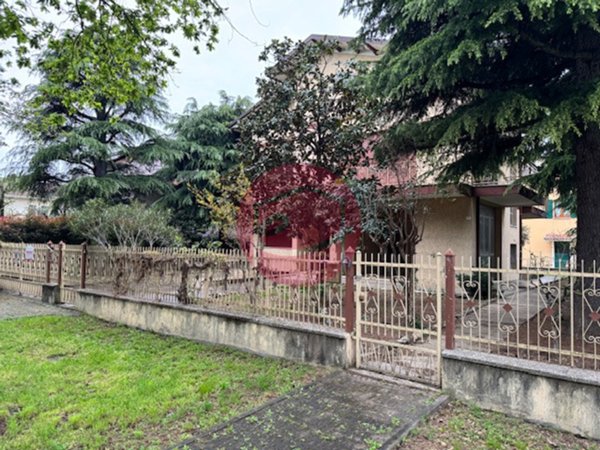 casa indipendente in vendita a Santarcangelo di Romagna