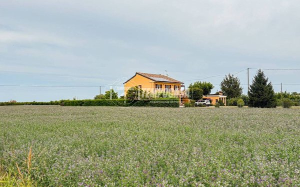 terreno agricolo in vendita a Santarcangelo di Romagna in zona La Giola