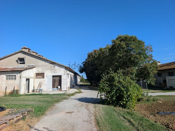 terreno agricolo in vendita a Santarcangelo di Romagna