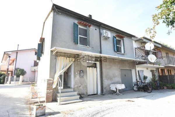casa indipendente in vendita a Santarcangelo di Romagna in zona San Vito