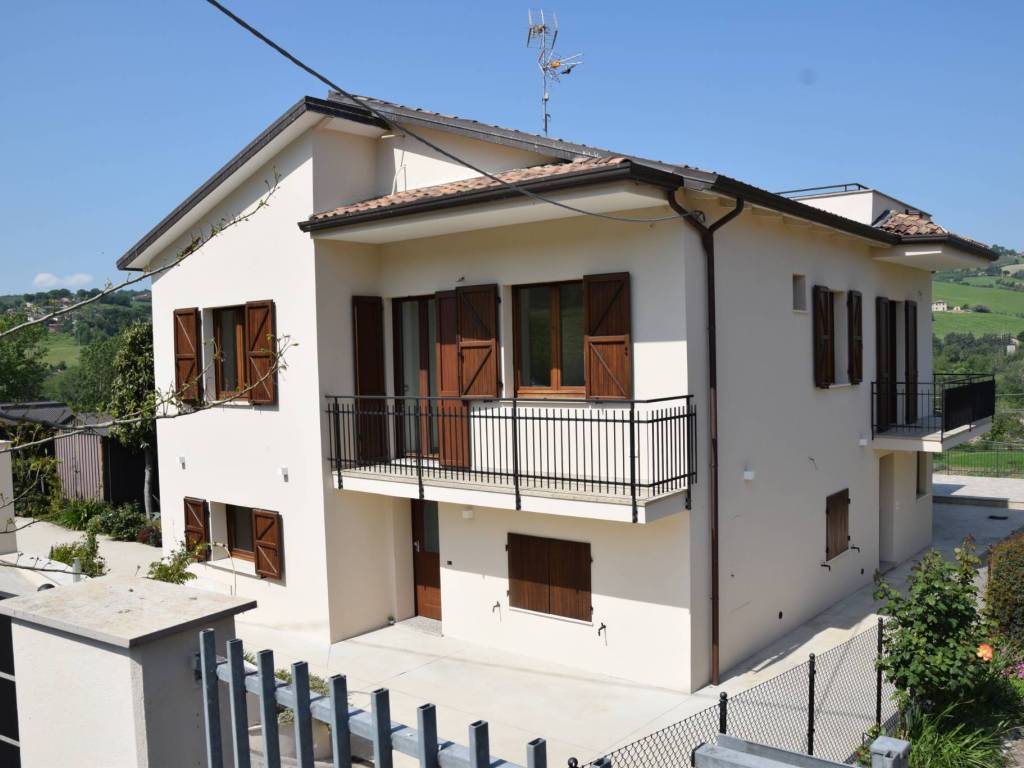 casa indipendente in vendita a Verucchio in zona Villa Verucchio