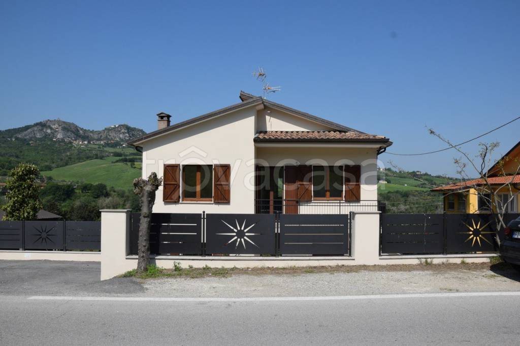 casa indipendente in vendita a Verucchio in zona Ponte Verucchio