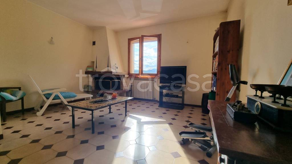 casa indipendente in vendita a Verucchio