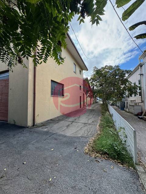casa indipendente in vendita a Verucchio in zona Villa Verucchio