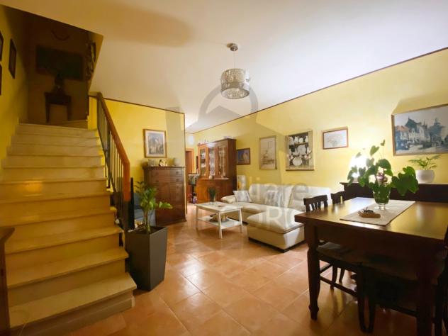 casa indipendente in vendita a Verucchio in zona Villa Verucchio