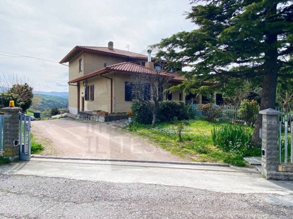 appartamento in vendita a Verucchio in zona Villa Verucchio