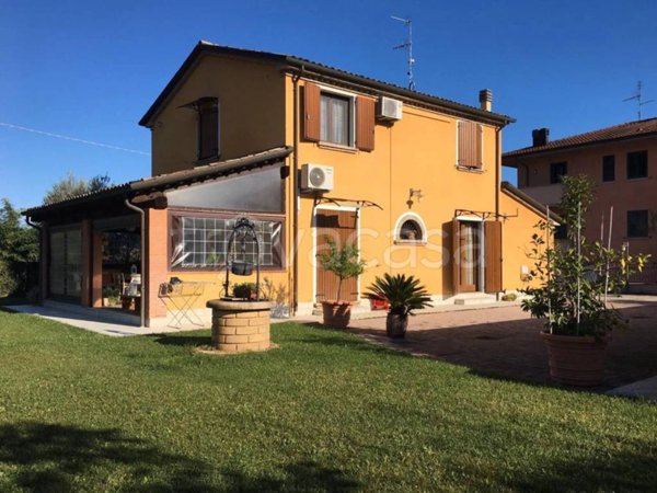 casa indipendente in vendita a Verucchio