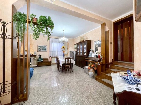 casa indipendente in vendita a Verucchio in zona Villa Verucchio