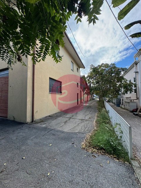 casa indipendente in vendita a Verucchio in zona Villa Verucchio