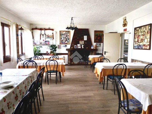 negozio in vendita a Verucchio