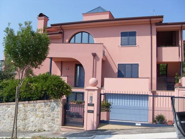 villa in vendita a Verucchio