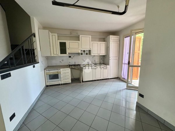casa indipendente in vendita a Verucchio in zona Villa Verucchio