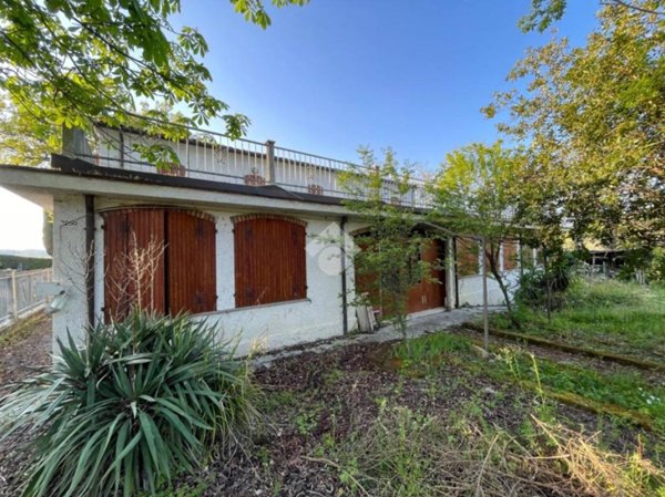 casa indipendente in vendita a Verucchio in zona Villa Verucchio