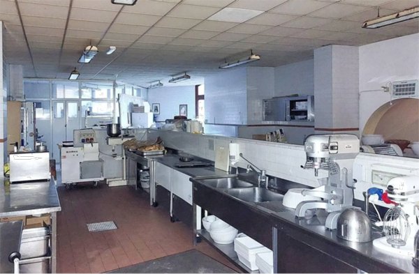 negozio in vendita a Verucchio in zona Villa Verucchio