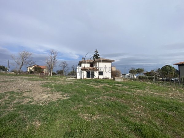 casa indipendente in vendita a Verucchio