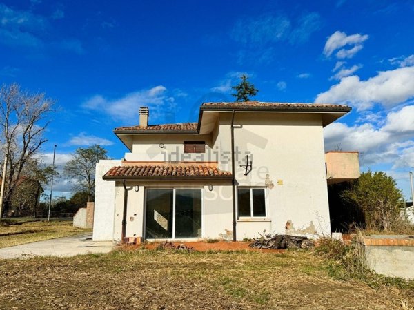 casa indipendente in vendita a Verucchio in zona Cantelli
