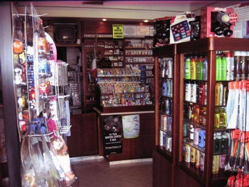 negozio in vendita a Verucchio