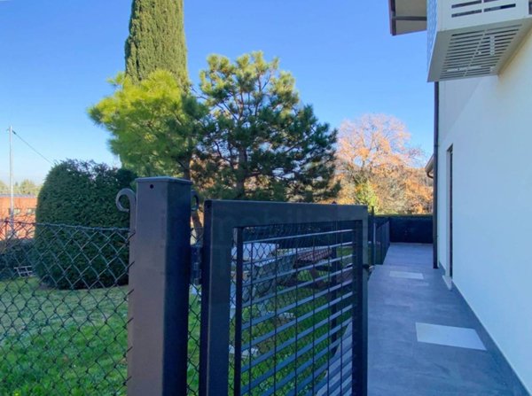 casa indipendente in vendita a Verucchio in zona Villa Verucchio
