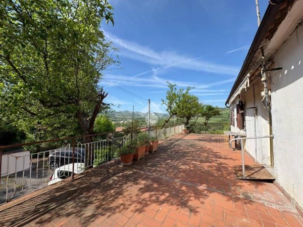casa indipendente in vendita a Verucchio in zona Ponte Verucchio
