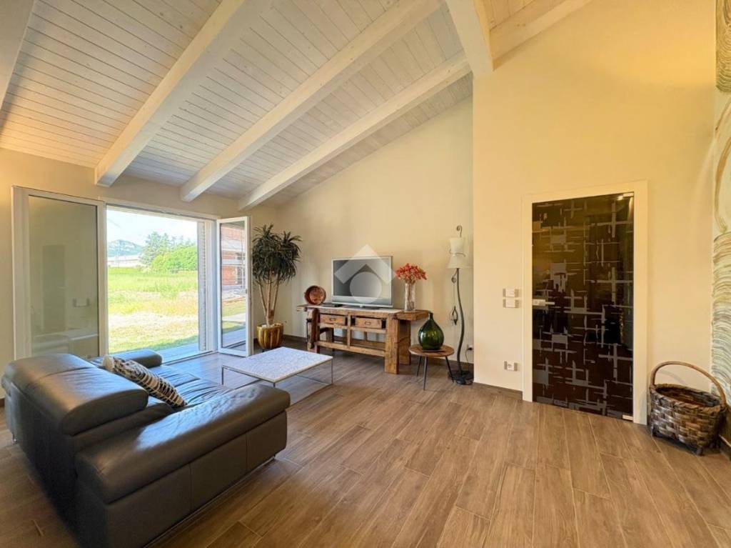 casa indipendente in vendita a Verucchio in zona Villa Verucchio