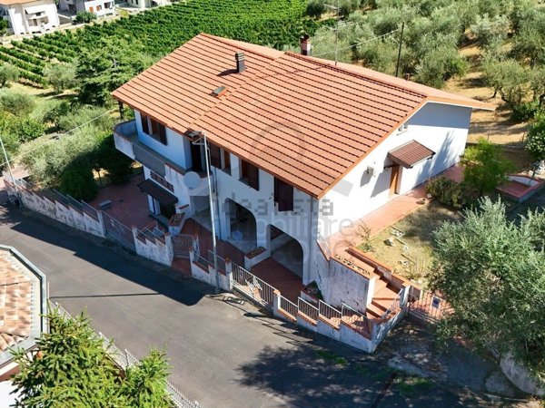 casa indipendente in vendita a Verucchio in zona Villa Verucchio
