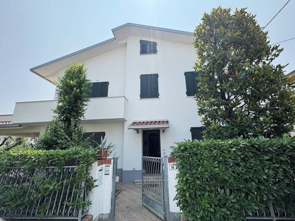 casa indipendente in vendita a Verucchio in zona Villa Verucchio
