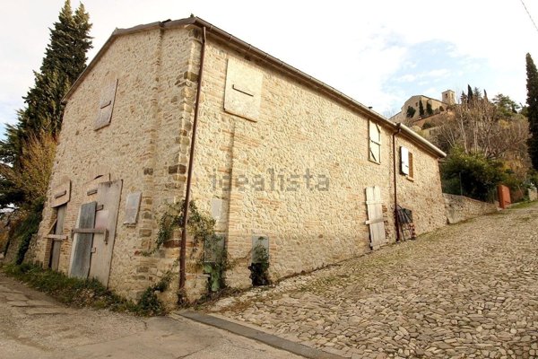 casa indipendente in vendita a Verucchio