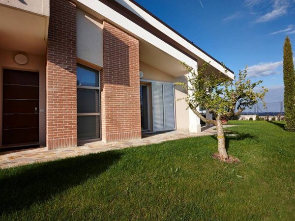 casa indipendente in vendita a Verucchio in zona Cantelli