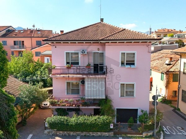 casa indipendente in vendita a Verucchio in zona Villa Verucchio