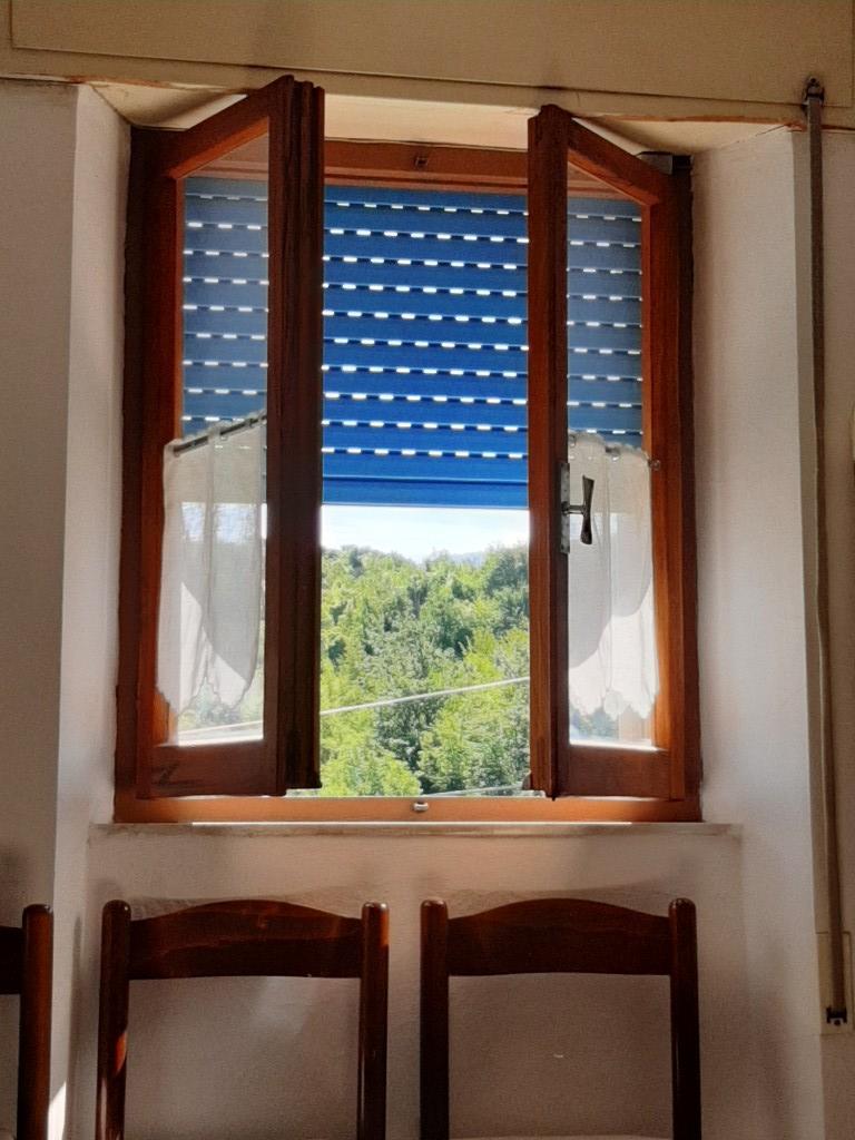 casa indipendente in vendita a Casteldelci in zona Monte