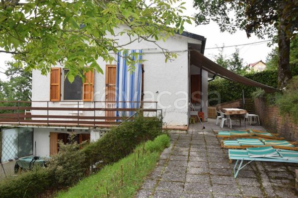 casa indipendente in vendita a Maiolo