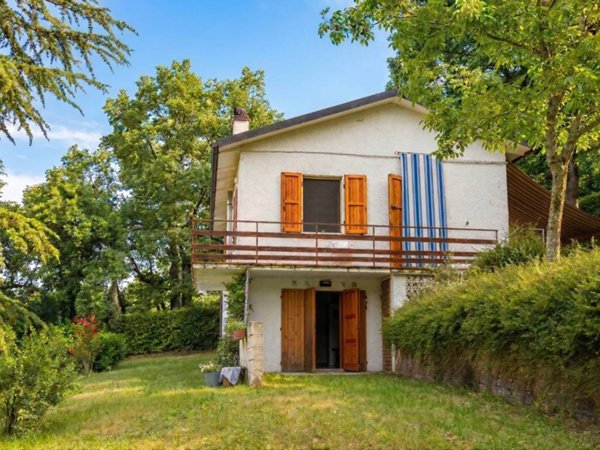 casa indipendente in vendita a Maiolo