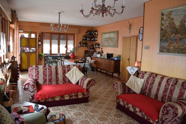 casa indipendente in vendita a Maiolo