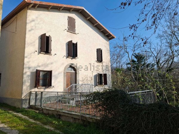 casa indipendente in vendita a Maiolo in zona Ca' Bertello