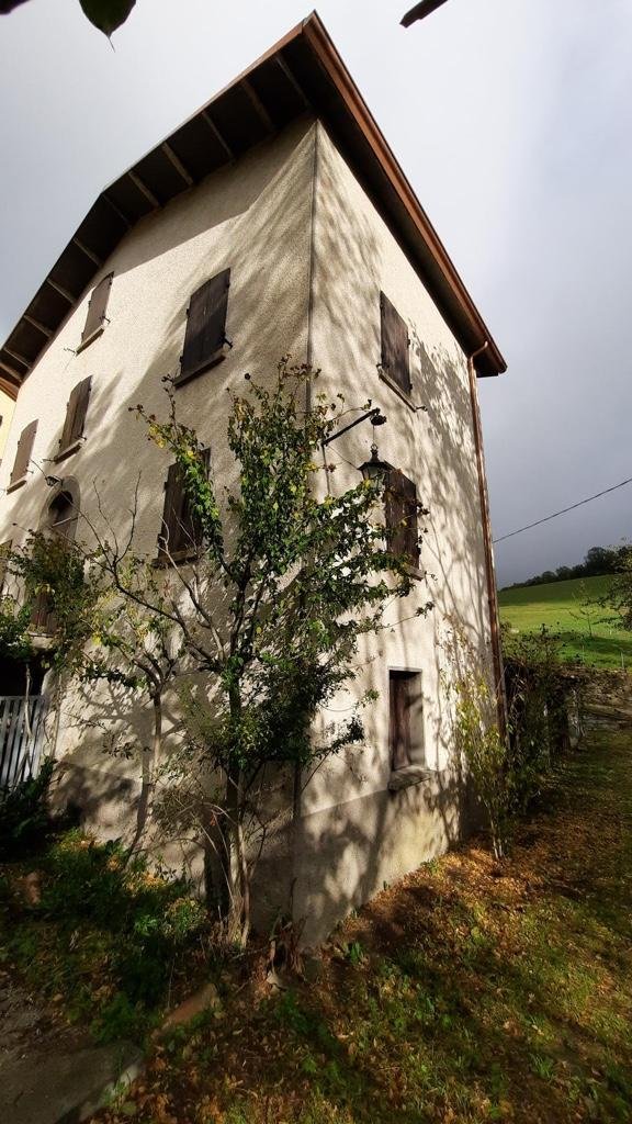 casa indipendente in vendita a Maiolo
