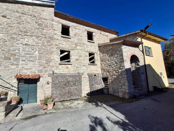 casa indipendente in vendita a Maiolo