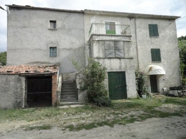 casa indipendente in vendita a Maiolo