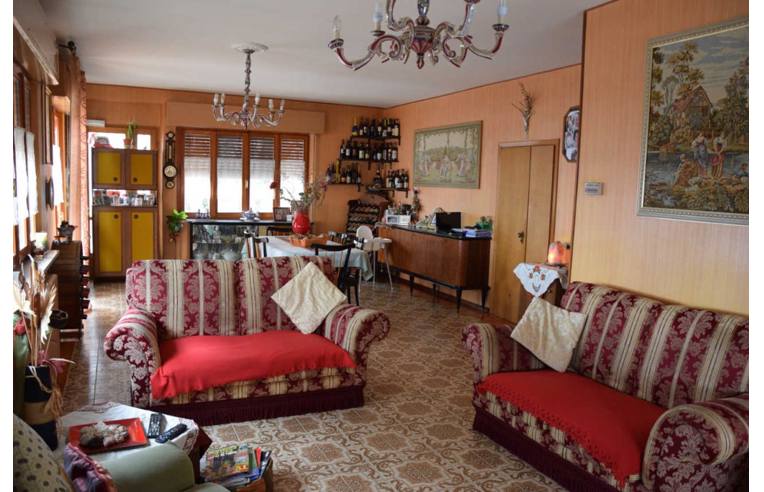 casa indipendente in vendita a Maiolo in zona Serra