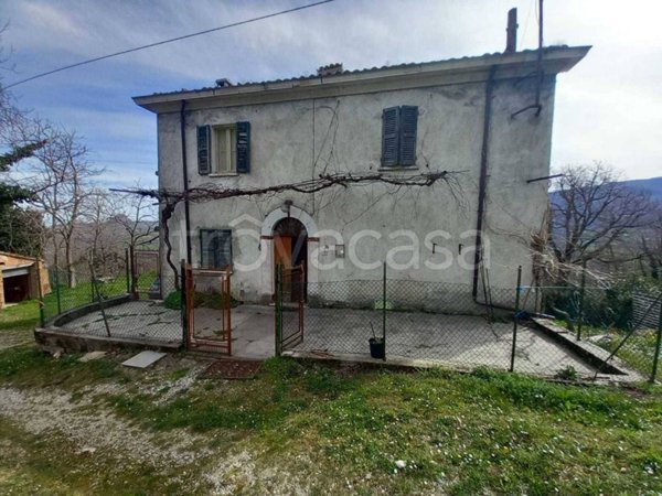 casa indipendente in vendita a Novafeltria in zona Torricella