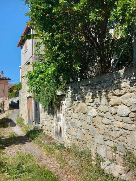 casa indipendente in vendita a Novafeltria