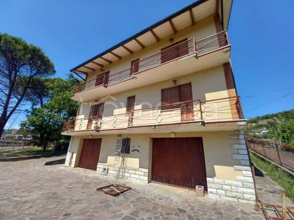 casa indipendente in vendita a Novafeltria