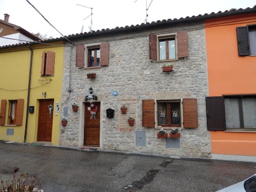 casa indipendente in vendita a Novafeltria