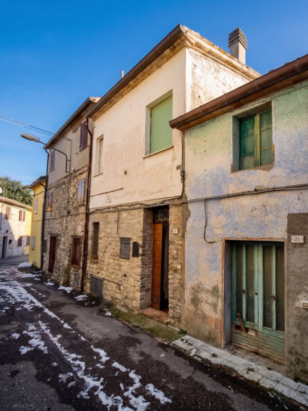 casa indipendente in vendita a Novafeltria