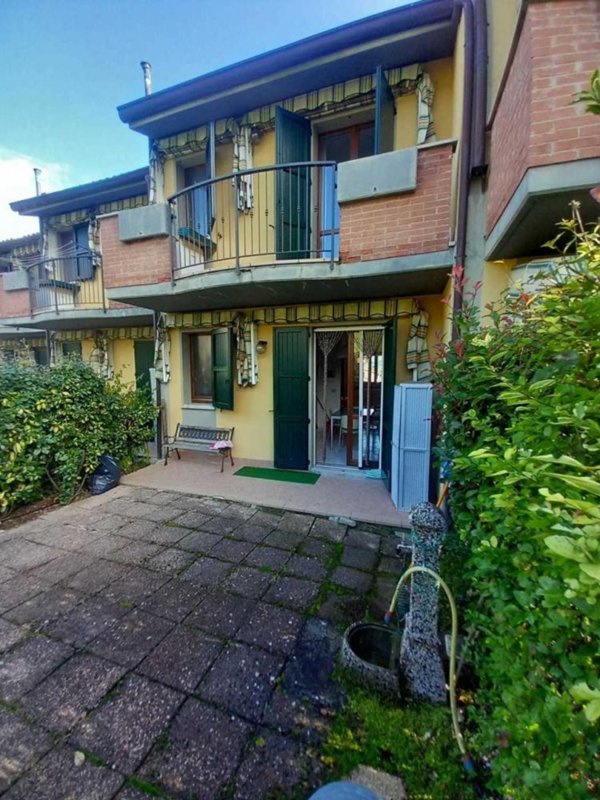 casa indipendente in vendita a Novafeltria