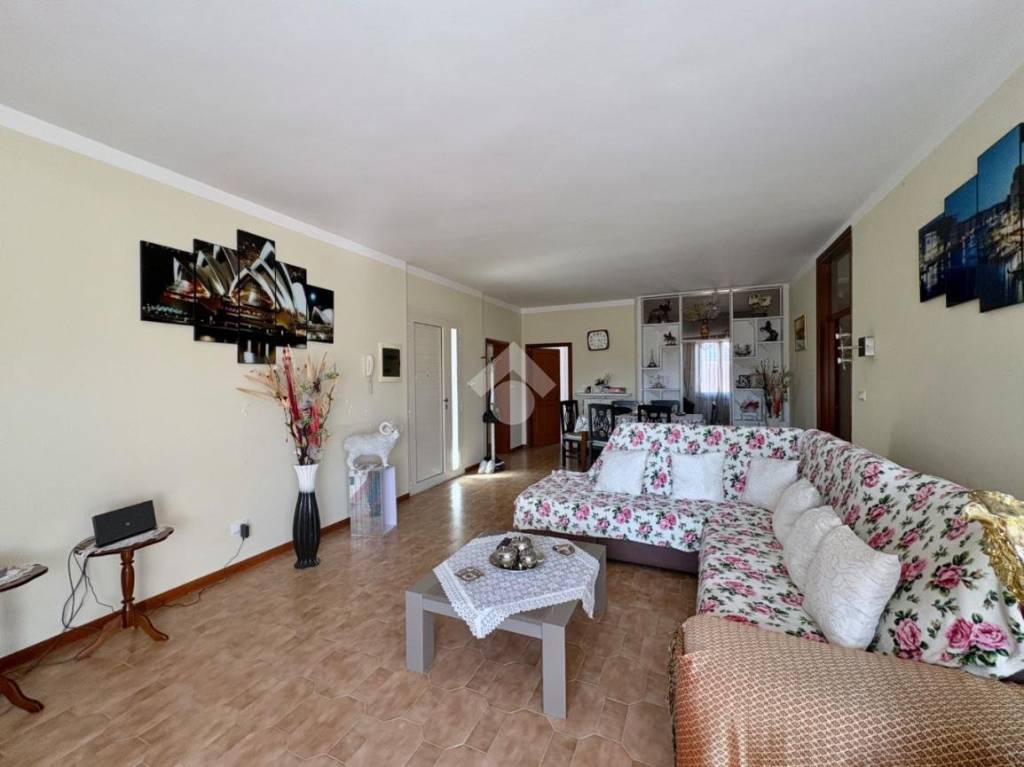 casa indipendente in vendita a Novafeltria