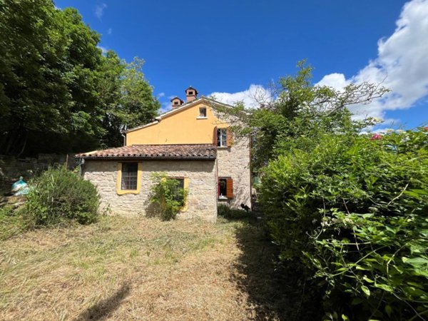 casa indipendente in vendita a Novafeltria in zona Torricella