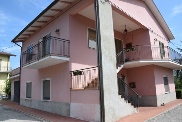 casa indipendente in vendita a Novafeltria