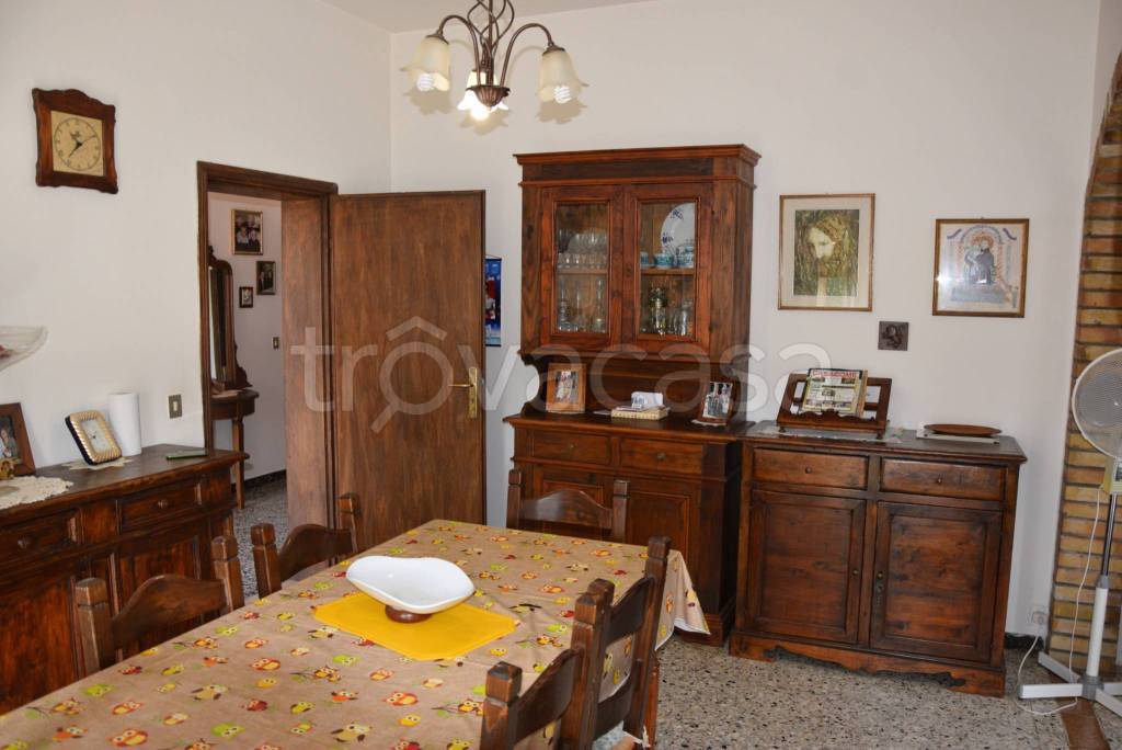 casa indipendente in vendita a Novafeltria
