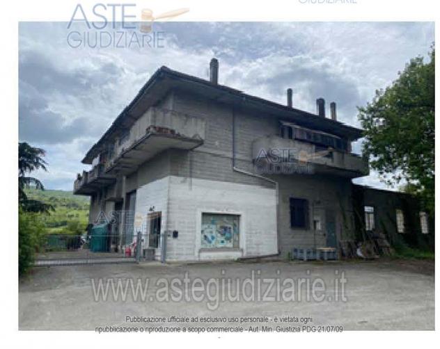 negozio in vendita a Novafeltria in zona Torricella