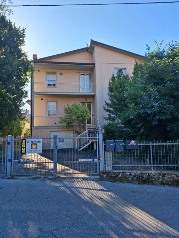 casa indipendente in vendita a Novafeltria